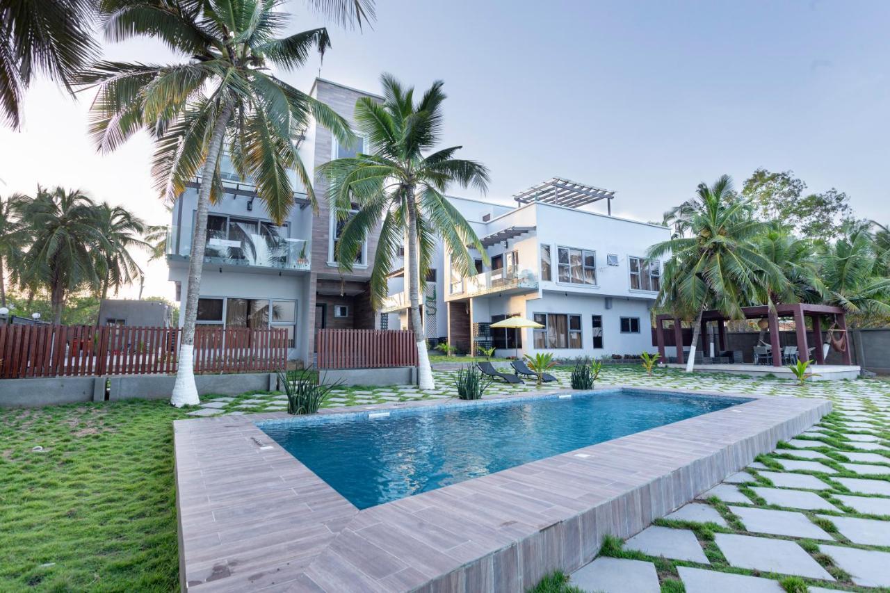 Serenity Residences & Spa - Kokrobite Beach Exterior photo